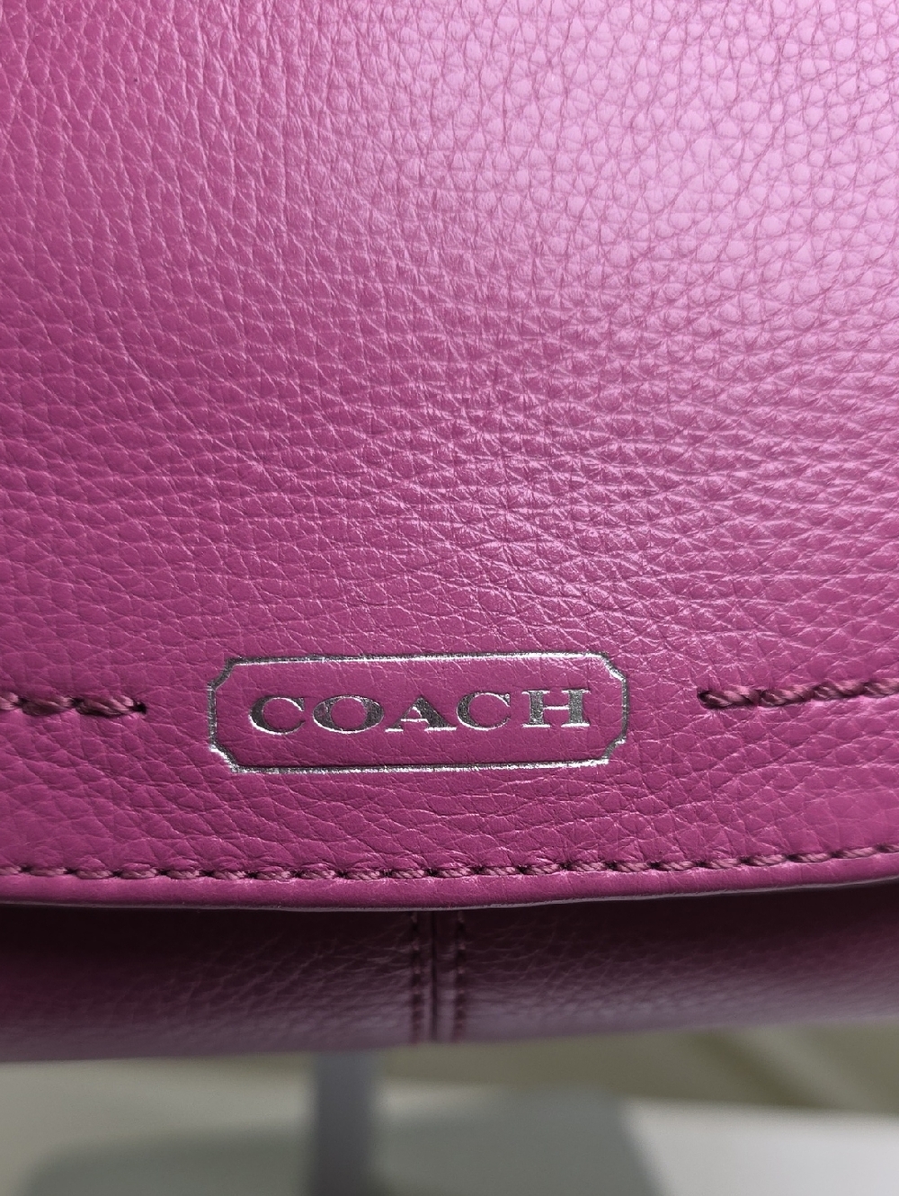 COACH F49177 PARK LEATHER LARGE FLAP WRISTLET/MINIBAG Rose Pink VGUC - Picture 7 of 17